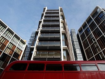 Cel mai scump apartament din Londra a fost vandut cu 153 de milioane de euro. Cat va costa mobilarea lui